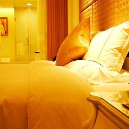 Datong Weidu International Hotel Kamer foto