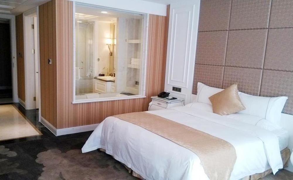 Datong Weidu International Hotel Buitenkant foto