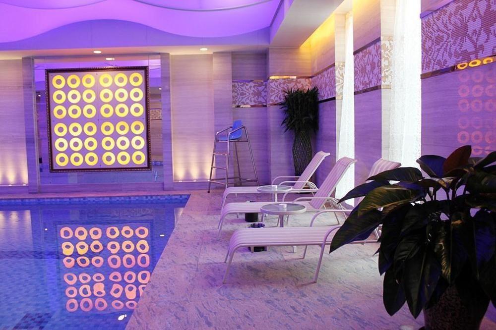 Datong Weidu International Hotel Buitenkant foto