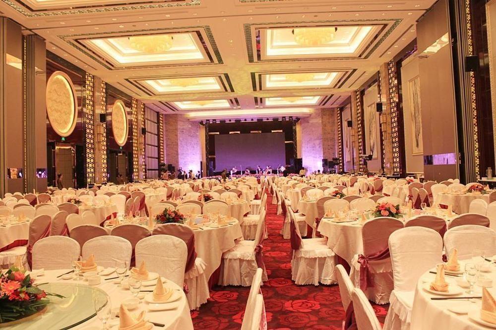 Datong Weidu International Hotel Buitenkant foto