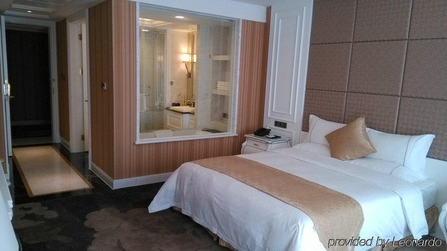 Datong Weidu International Hotel Buitenkant foto
