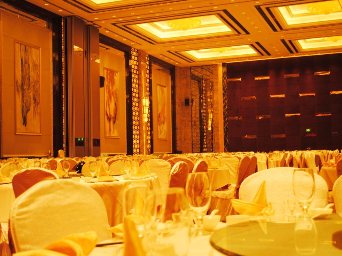 Datong Weidu International Hotel Buitenkant foto