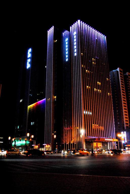 Datong Weidu International Hotel Buitenkant foto