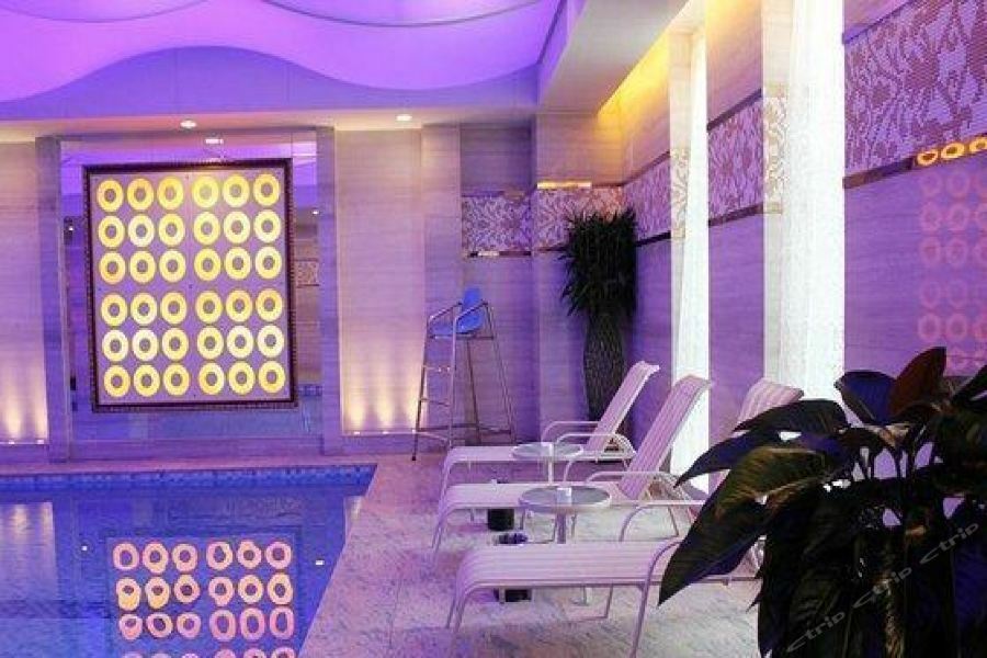 Datong Weidu International Hotel Buitenkant foto